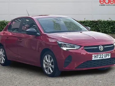 Used Vauxhall Corsa Design Edition 101 HP (74 kW) 2022 Red Hatchback