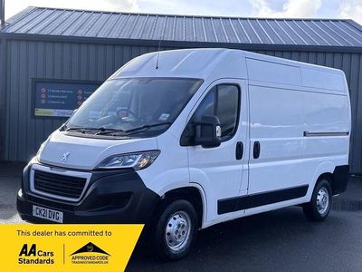 White Used 2021 Peugeot Boxer S Van | £7,950 (Fair price)