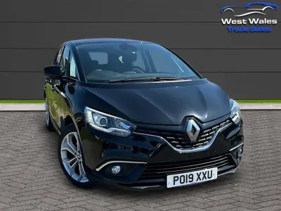 Used Renault Scénic Iconic 2019 Black MPV