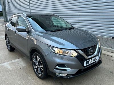 Grey Used 2018 Nissan Qashqai N-Connecta SUV | £7,767 (Fair price)