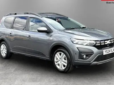 Używany Dacia Jogger Expression 141 KM (103 kW) 2025 Minivan