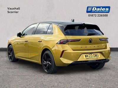 Used Vauxhall Astra GS Line 128 HP (94 kW) 2023 Yellow/black Hatchback