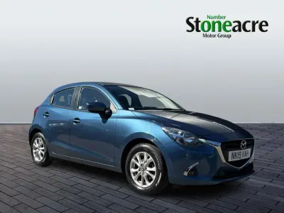 Usado Mazda 2 90 HP (66 kW) 2019 Azul Citadino