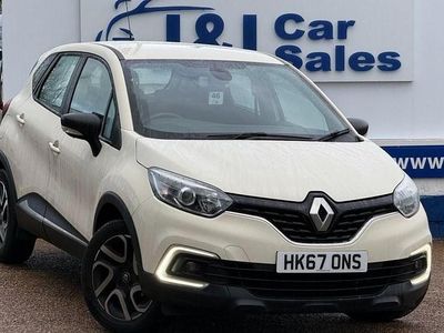 White Used 2017 Renault Captur Dynamique SUV | £5,295 (Fair price)