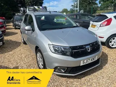 Used Dacia Sandero Lauréate 2017 Silver Hatchback