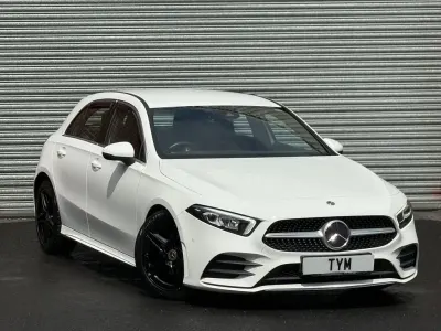 Begagnad Mercedes A180 Executive 116 HK (85 kW) 2018 Vit Halvkombi