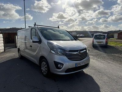 Used Vauxhall Vivaro Sportive 120 HP (88 kW) 2017 Silver MPV