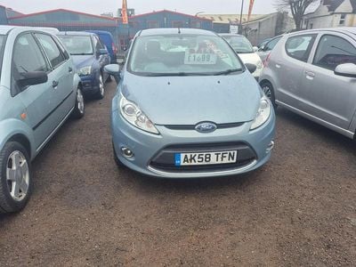 Usado Ford Fiesta Zetec 96 HP (70 kW) 2009 Azul Citadino