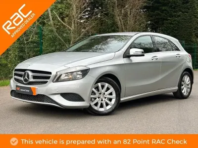 Begagnad Mercedes A180 SE 122 HK (89 kW) 2013 Silver Halvkombi