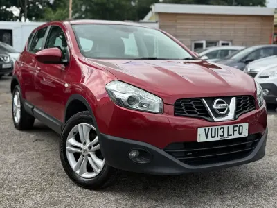 Used Nissan Qashqai Acenta 117 HP (86 kW) 2013 Red SUV