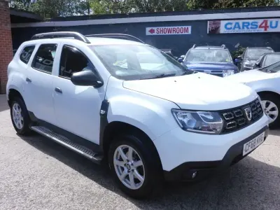 Usado Dacia Duster Essentiel 115 HP (84 kW) 2019 Branco SUV