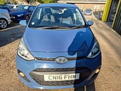 Used Hyundai i10 SE 67 HP (49 kW) 2016 Blue Hatchback