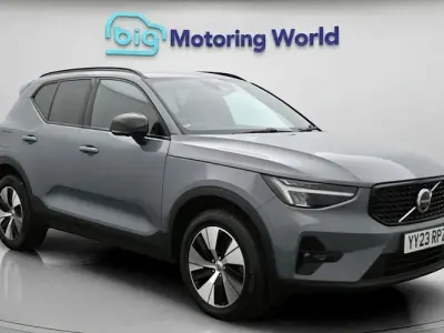 Used Volvo XC40 Plus 211 HP (155 kW) 2023 Grey SUV