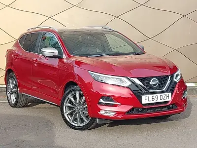 Used Nissan Qashqai Tekna+ 115 HP (84 kW) 2019 Red SUV