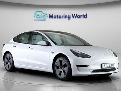 White Used 2022 Tesla Model 3 RWD Sedan | £16,700 (Good price)