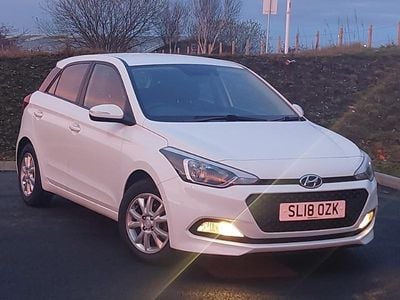 White Used 2018 Hyundai i20 SE Hatchback | £6,998 (Fair price)
