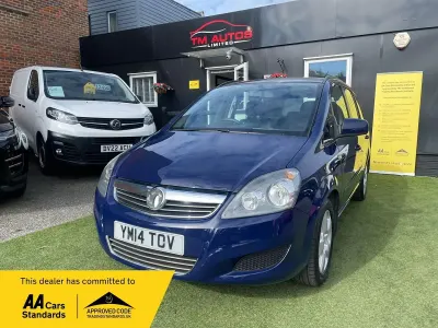 Used Vauxhall Zafira 120 HP (88 kW) 2014 Blue MPV