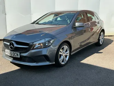 Used Mercedes A180 Executive 109 HP (80 kW) 2015 Grey Hatchback