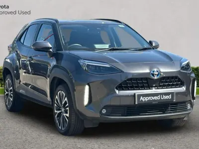 Used Toyota Yaris Hybrid 116 HP (85 kW) 2023 Decuma grey SUV