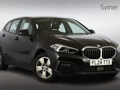 Used BMW 118 Sport Line 134 HP (98 kW) 2024 Black Hatchback