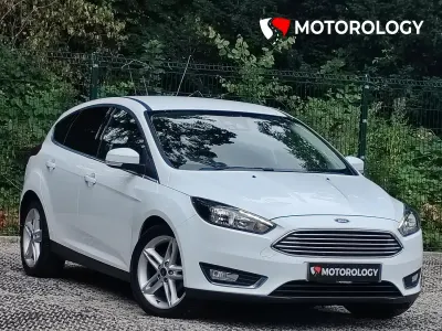 Used Ford Focus Titanium 120 HP (88 kW) 2018 White Hatchback