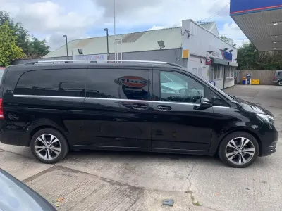 Used Mercedes V220 163 HP (119 kW) 2017 Black MPV