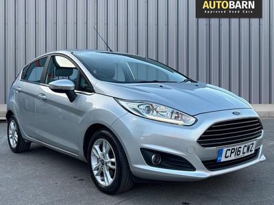 Used Ford Fiesta Zetec 75 HP (55 kW) 2016 Silver Hatchback