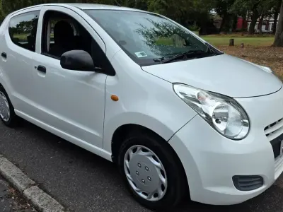Used Suzuki Alto 68 HP (50 kW) 2014 White Hatchback