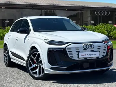 Used Audi Q6 e-tron Advanced 284 kW (387 HP) 2025 White SUV