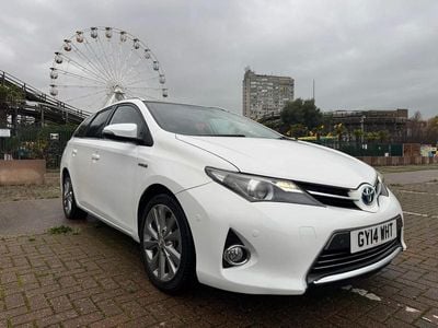 Toyota Auris Hybrid