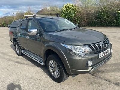 Used Mitsubishi L200 2018 Green Pickup