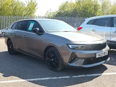 Second-hand Vauxhall Astra 130 CP (95 kW) 2023 Gri Break