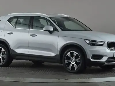 Used Volvo XC40 Inscription 163 HP (119 kW) 2021 Silver SUV