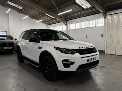 Begagnad Land Rover Discovery Sport HSE 240 HK (176 kW) 2019 Vit SUV