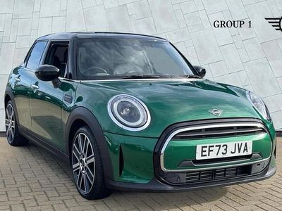 Used Mini Cooper Exclusive 136 HP (100 kW) 2024 Green Hatchback