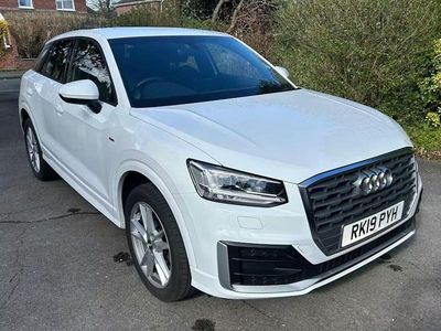 Used Audi Q2 S-Line 150 HP (110 kW) 2019 White SUV