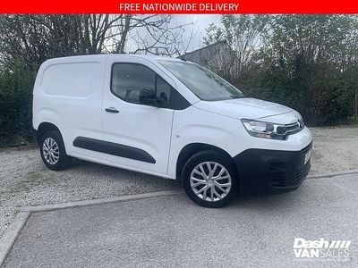 White Used 2022 Citroën Berlingo MPV | £10,995 (Good price)
