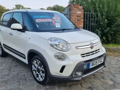Used Fiat 500L Trekking 85 HP (62 kW) 2015 White MPV