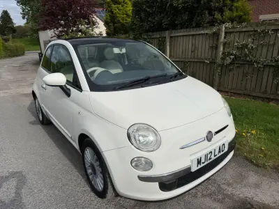 Używany Fiat 500 Lounge 69 KM (50 kW) 2012 Biały Hatchback