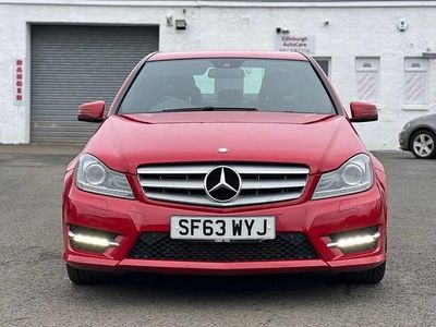 Used Mercedes C180 AMG 155 HP (114 kW) 2013 Red Sedan
