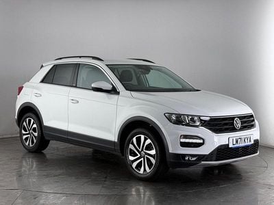 Used VW T-Roc Active 150 HP (110 kW) 2021 White SUV