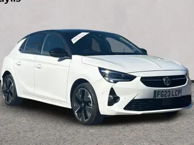 Used Vauxhall Corsa-e Ultimate 100 kW (136 HP) 2023 White Hatchback