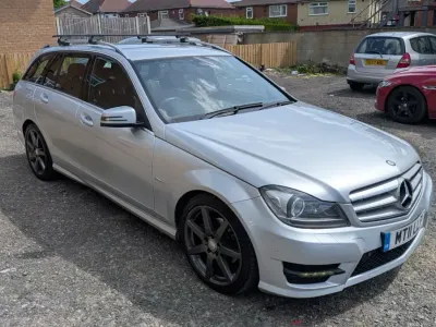 Begagnad Mercedes C250