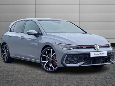 Nouă VW Golf VIII GTI 265 CP (194 kW) 2026 Gri Hatchback