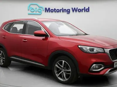 Używany MG HS Excite 162 KM (119 kW) 2022 Czerwony SUV