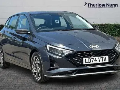 Used Hyundai i20 Advanced 101 HP (74 kW) 2024 Grey Hatchback