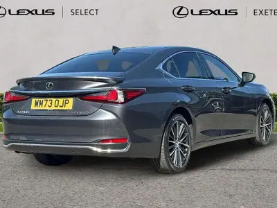 Used Lexus ES300H 214 HP (157 kW) 2023 Grey Sedan