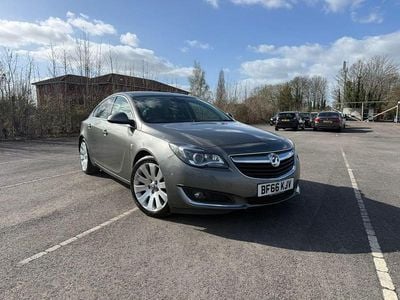 Used Vauxhall Insignia Elite 136 HP (100 kW) 2016 Grey Hatchback