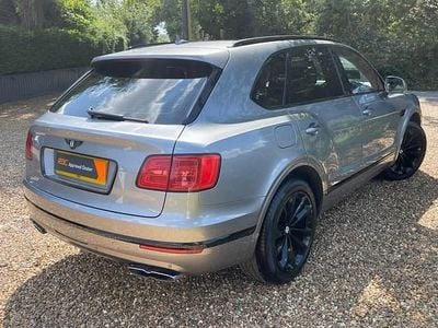 Used Bentley Bentayga 430 HP (316 kW) 2017 Grey SUV