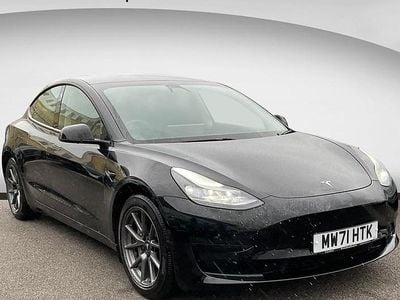 Used Tesla Model 3 Standard Range Plus 366 kW (498 HP) 2021 Sedan